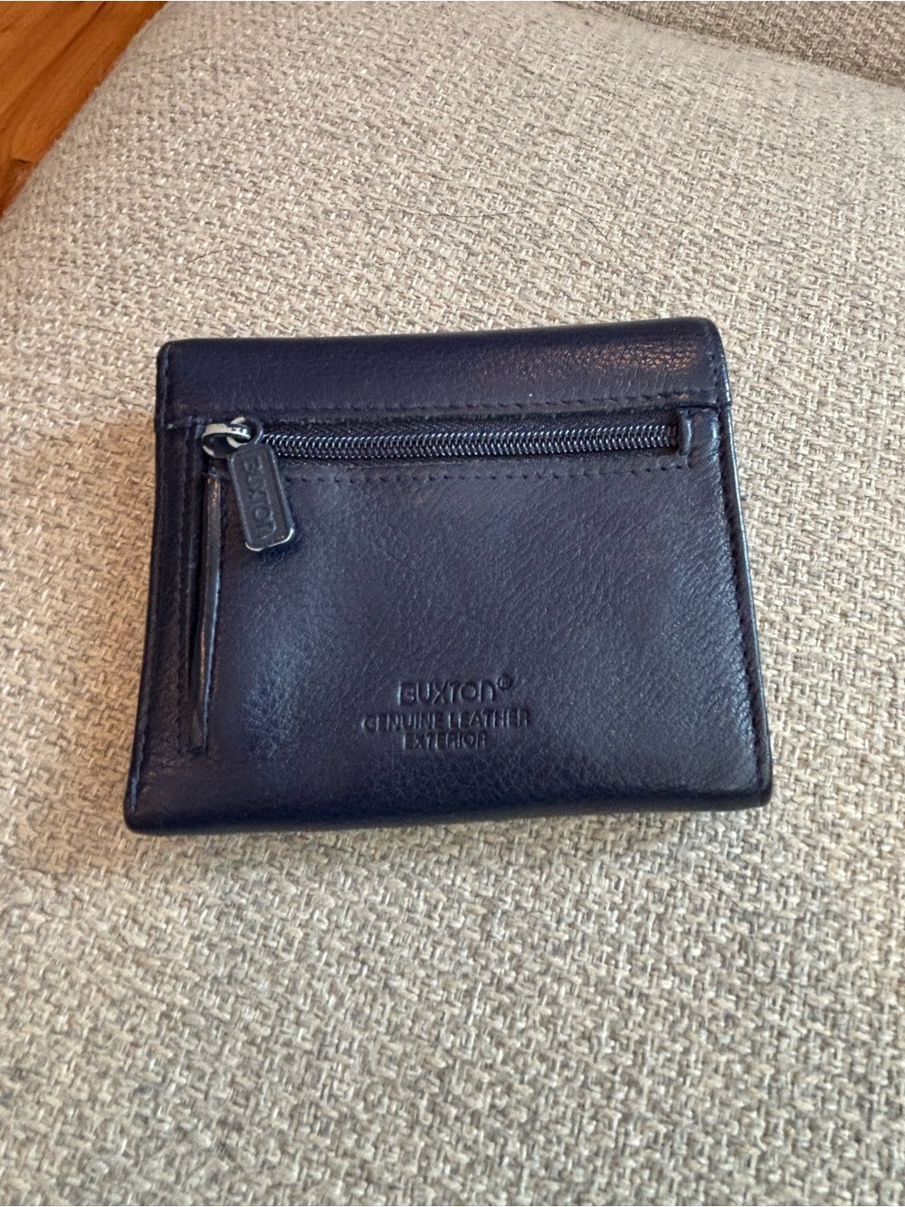 Two Buxton Wallets - Picture 2 of 7